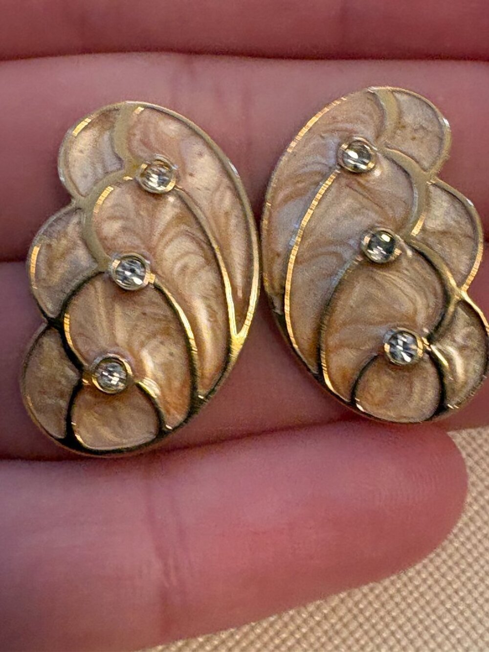 VTG 1988 Kenneth Jay Lane KJL for Avon Papillon Butterfly Wing Post Earrings